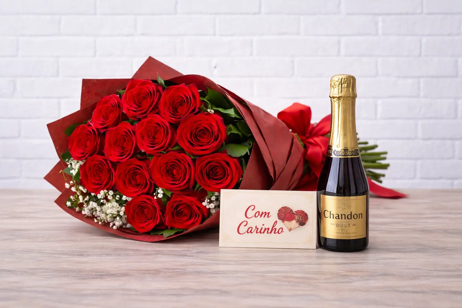 Buquê Romântico com Espumante Mini